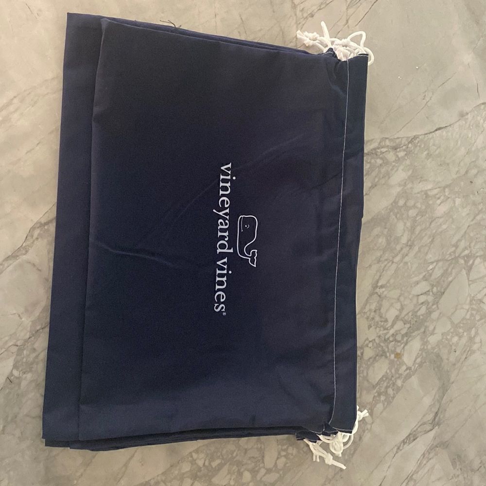 Navy blue vineyard vines pouch cloth bag